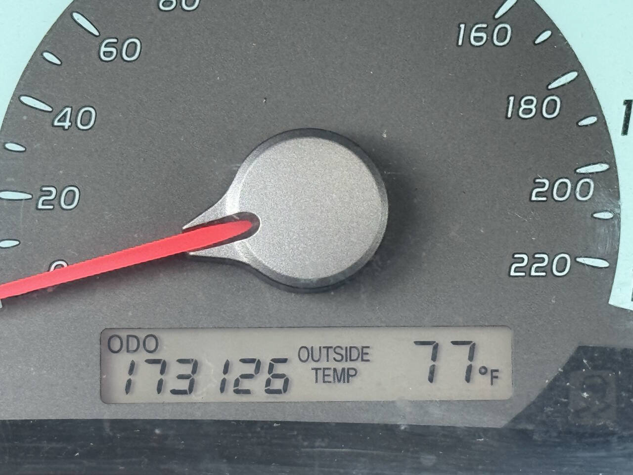 Used 2010 Toyota Camry SE FWD image 29