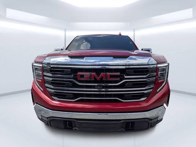 Used 2022 GMC Sierra 1500 SLT w/ SLT Premium Plus Package AWD/4WD image 8