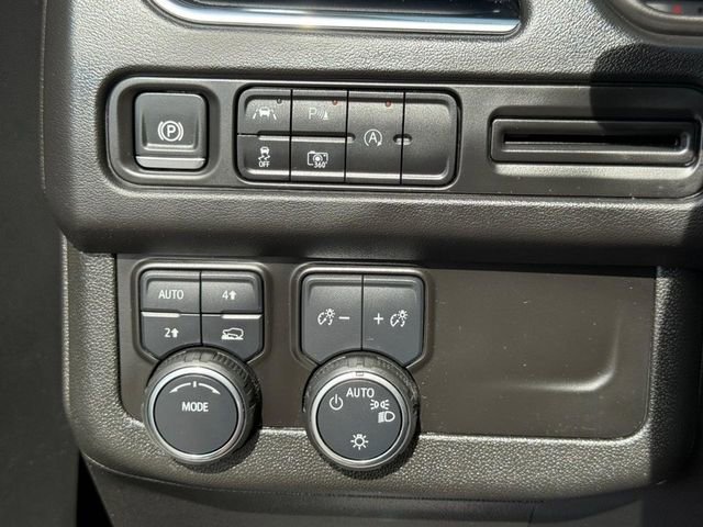 Used 2024 Chevrolet Tahoe RST w/ Sport Performance Package image 25