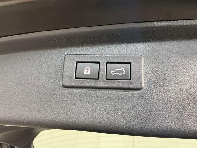 Used 2020 Subaru Outback Limited image 11