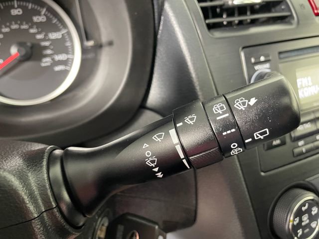 Used 2015 Subaru Forester 2.5i Premium w/ All-Weather Package AWD/4WD image 12