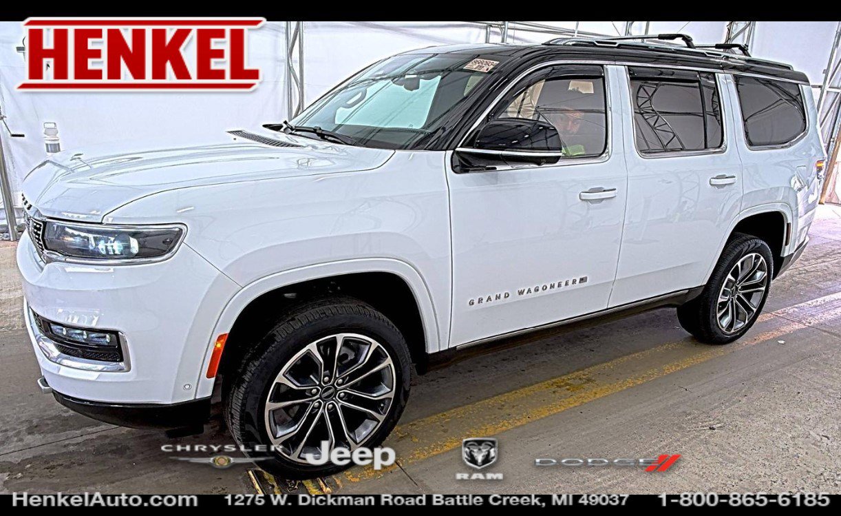 Used 2024 Jeep Grand Wagoneer Series III w/ Rear Seat Video Group 1