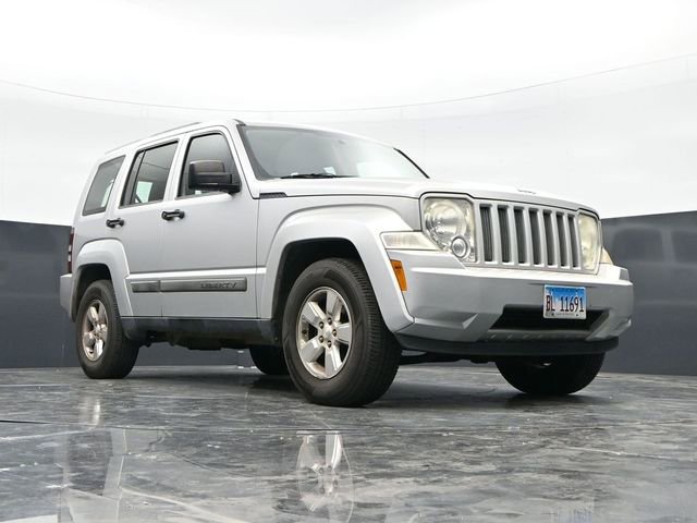 Used 2011 Jeep Liberty Sport AWD/4WD image 17