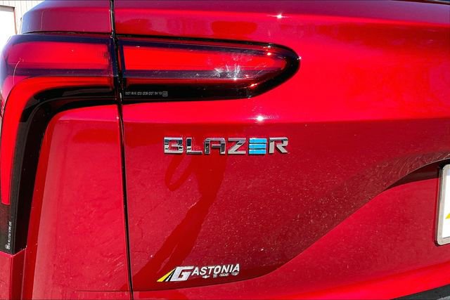 Used 2025 Chevrolet Blazer EV LT image 23