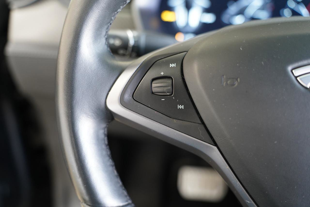 Used 2020 Tesla Model X Performance image 13