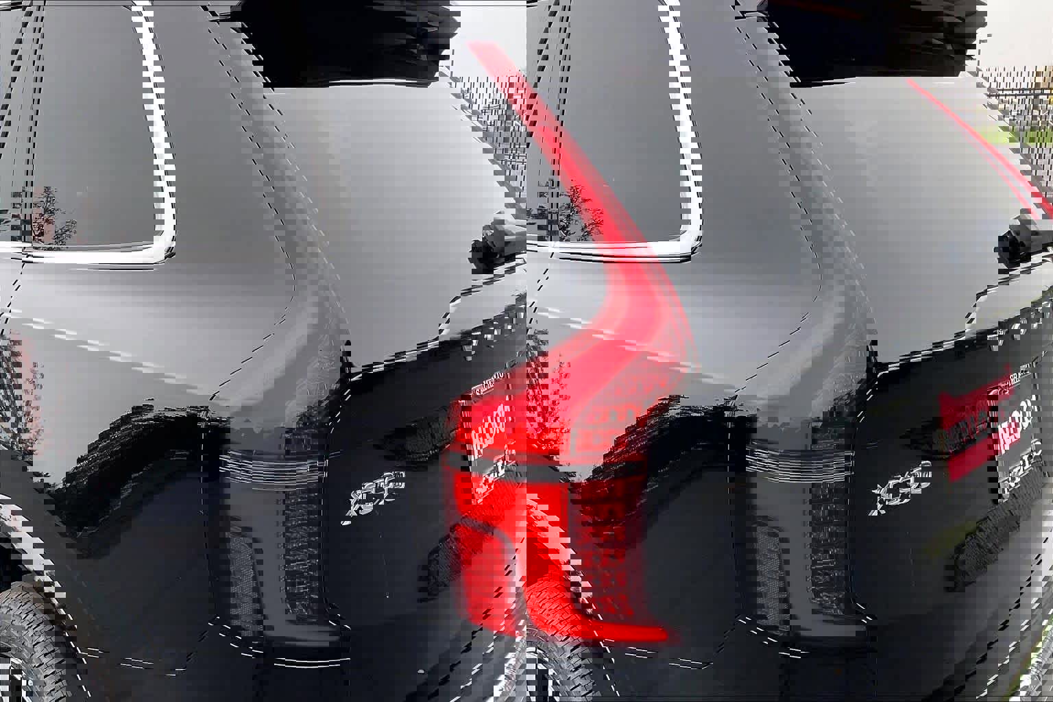 New 2026 Volvo XC90 B5 Plus image 25