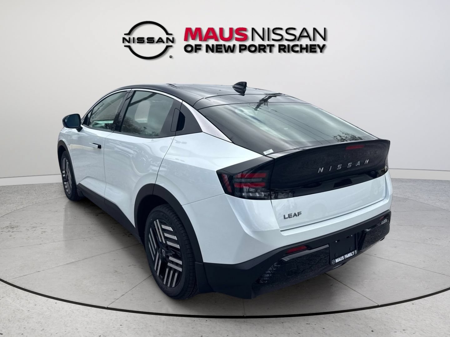 New 2026 Nissan Leaf SV+ w/ Floor Mat Package (SV+) FWD image 6