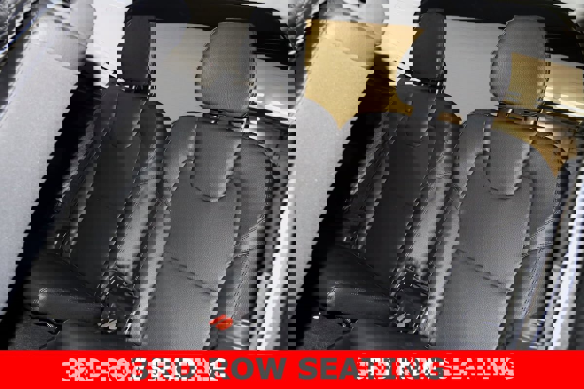 Used 2022 Volvo XC90 T6 Momentum w/ Advanced Package image 13