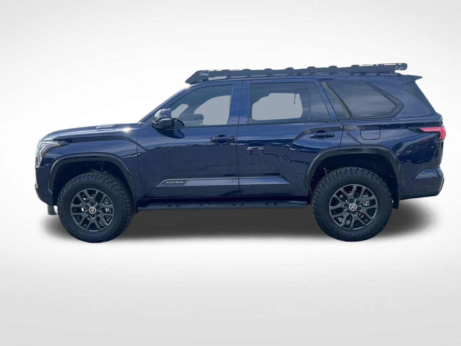 Used 2024 Toyota Sequoia Platinum AWD/4WD image 9
