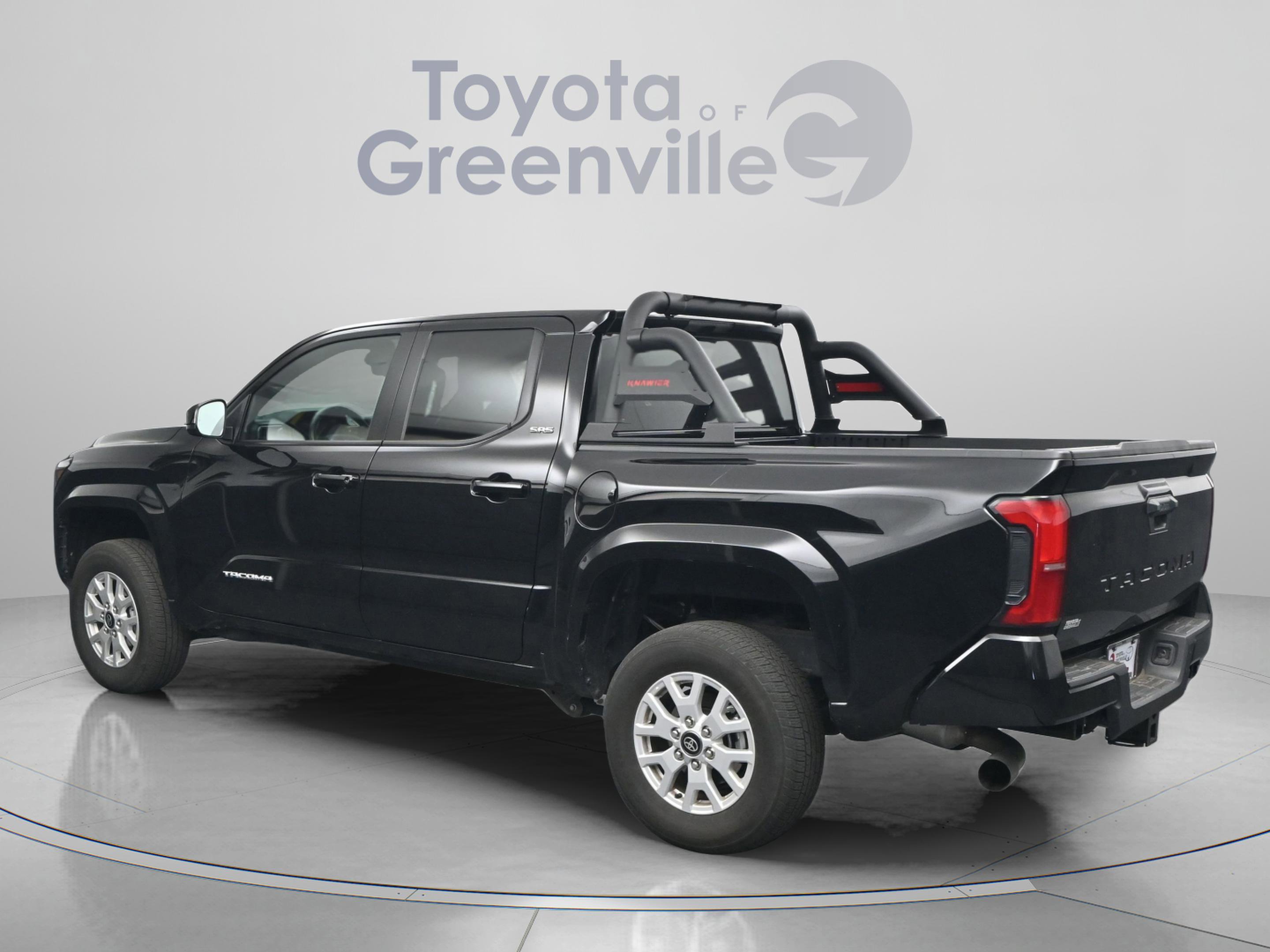 Certified 2024 Toyota Tacoma SR5 image 9