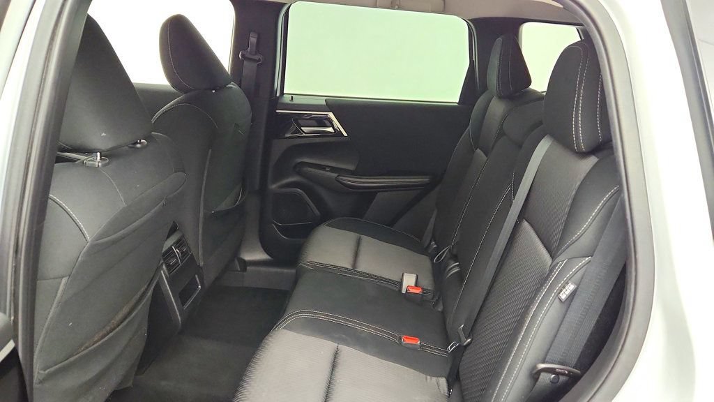 Used 2022 Mitsubishi Outlander ES AWD/4WD image 19