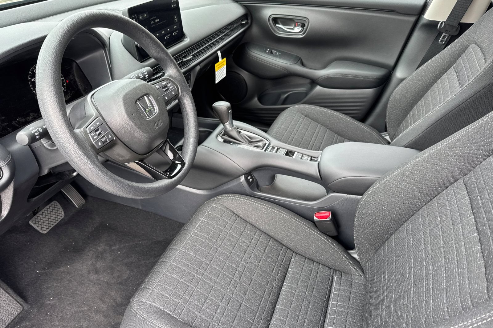 New 2027 Honda HR-V LX image 9