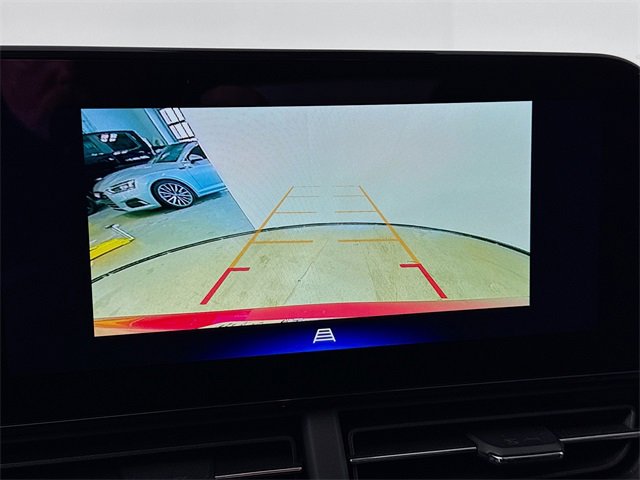 Used 2025 Chevrolet Trax LT image 15