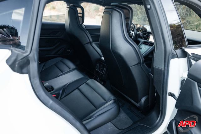 Used 2022 Porsche Taycan image 81