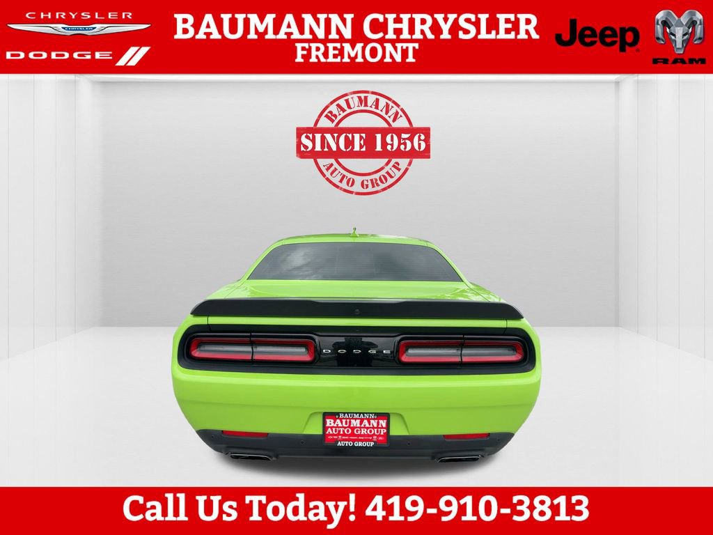 Used 2015 Dodge Challenger R/T Scat Pack w/ Leather Interior Group image 6