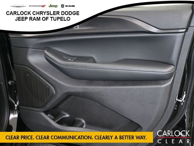 New 2025 Jeep Grand Cherokee Altitude image 48