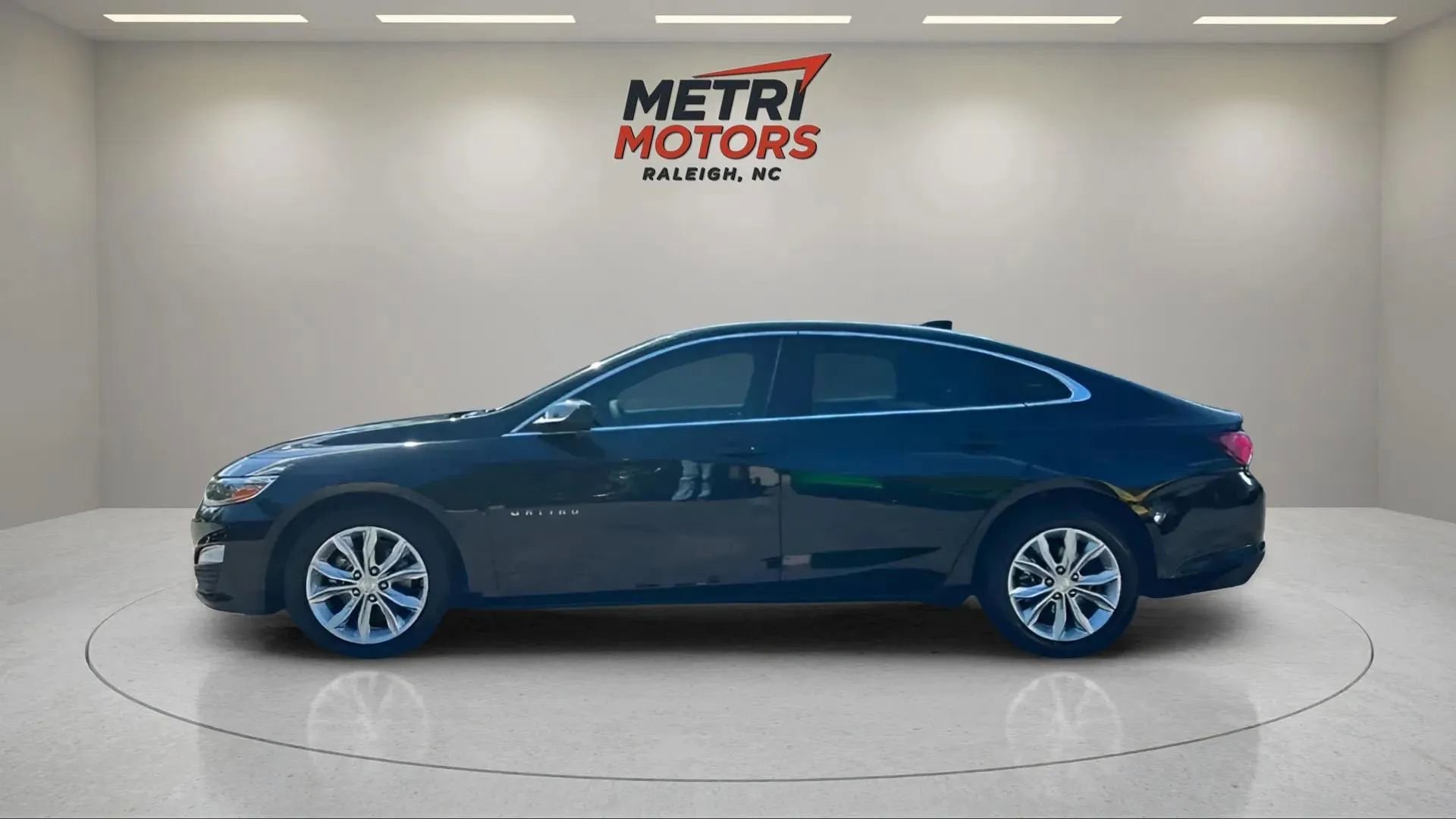 Used 2020 Chevrolet Malibu LT image 8