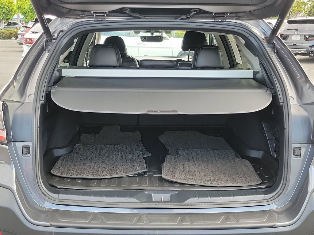 Used 2020 Subaru Outback Limited AWD/4WD image 18