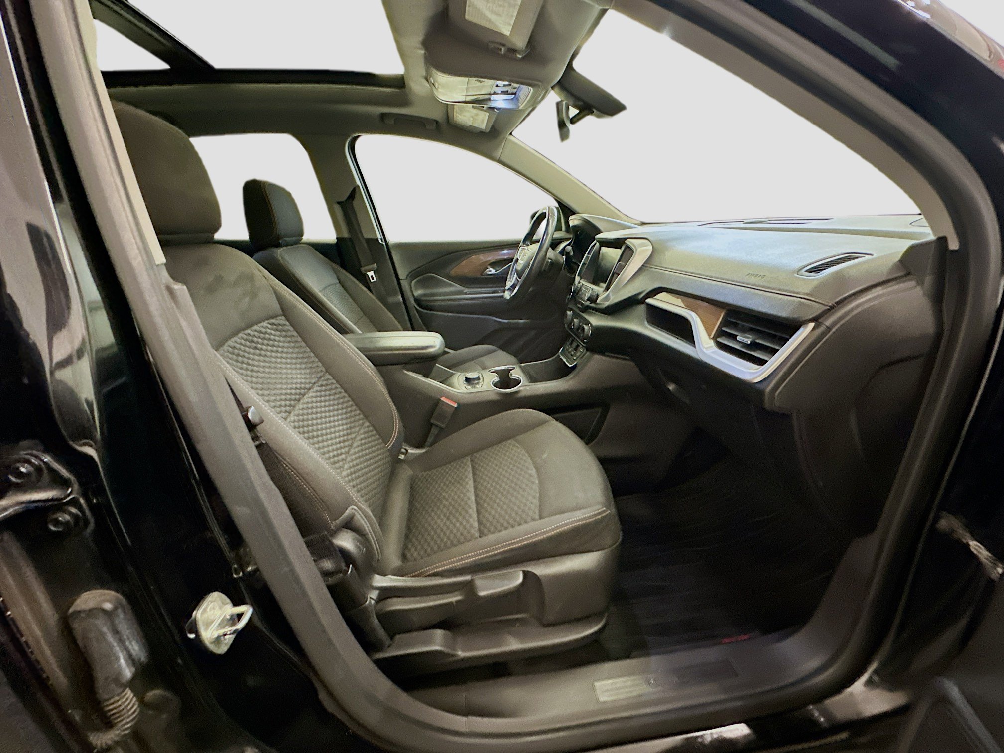 Used 2018 GMC Terrain SLE w/ Driver Convenience Package image 32