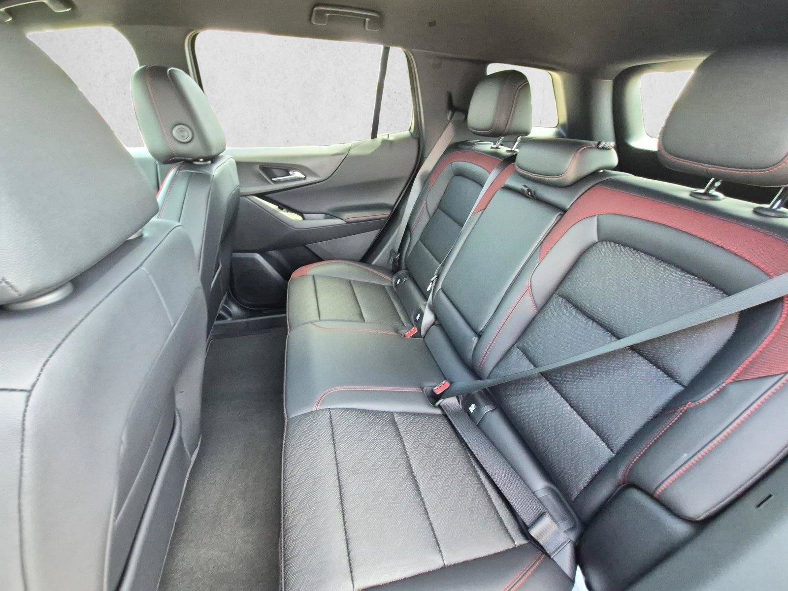 New 2027 Chevrolet Equinox RS w/ Safety and Technology Package FWD image 16