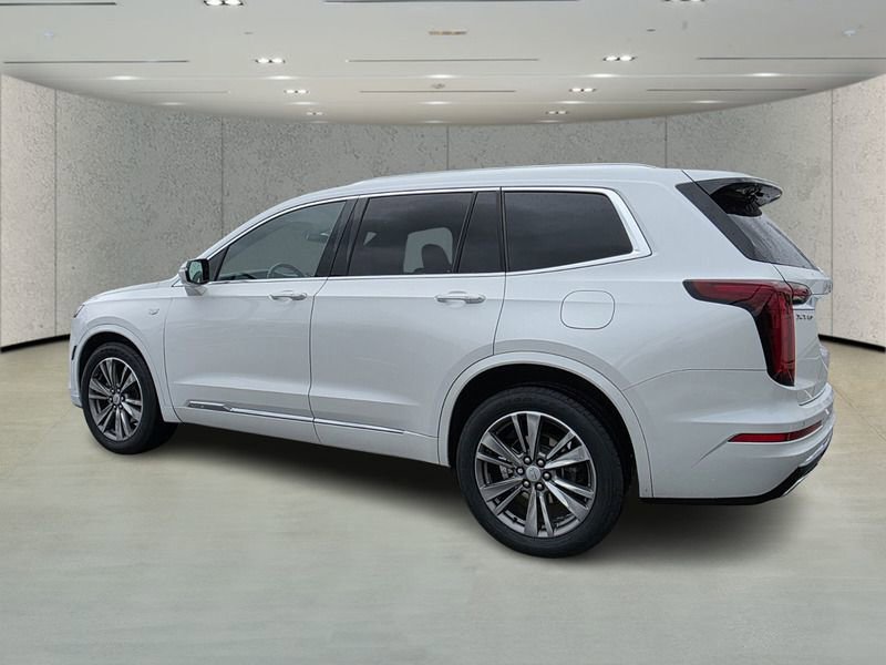 Used 2021 Cadillac XT6 Premium Luxury FWD image 33