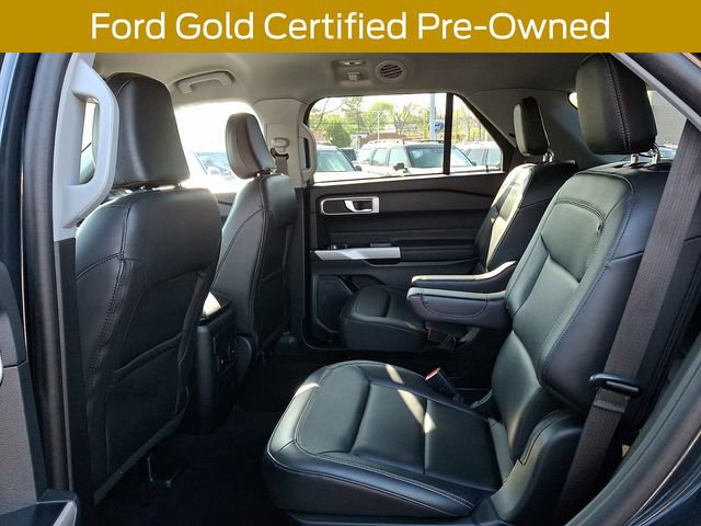 Used 2023 Ford Explorer XLT w/ Equipment Group 202A AWD/4WD image 13