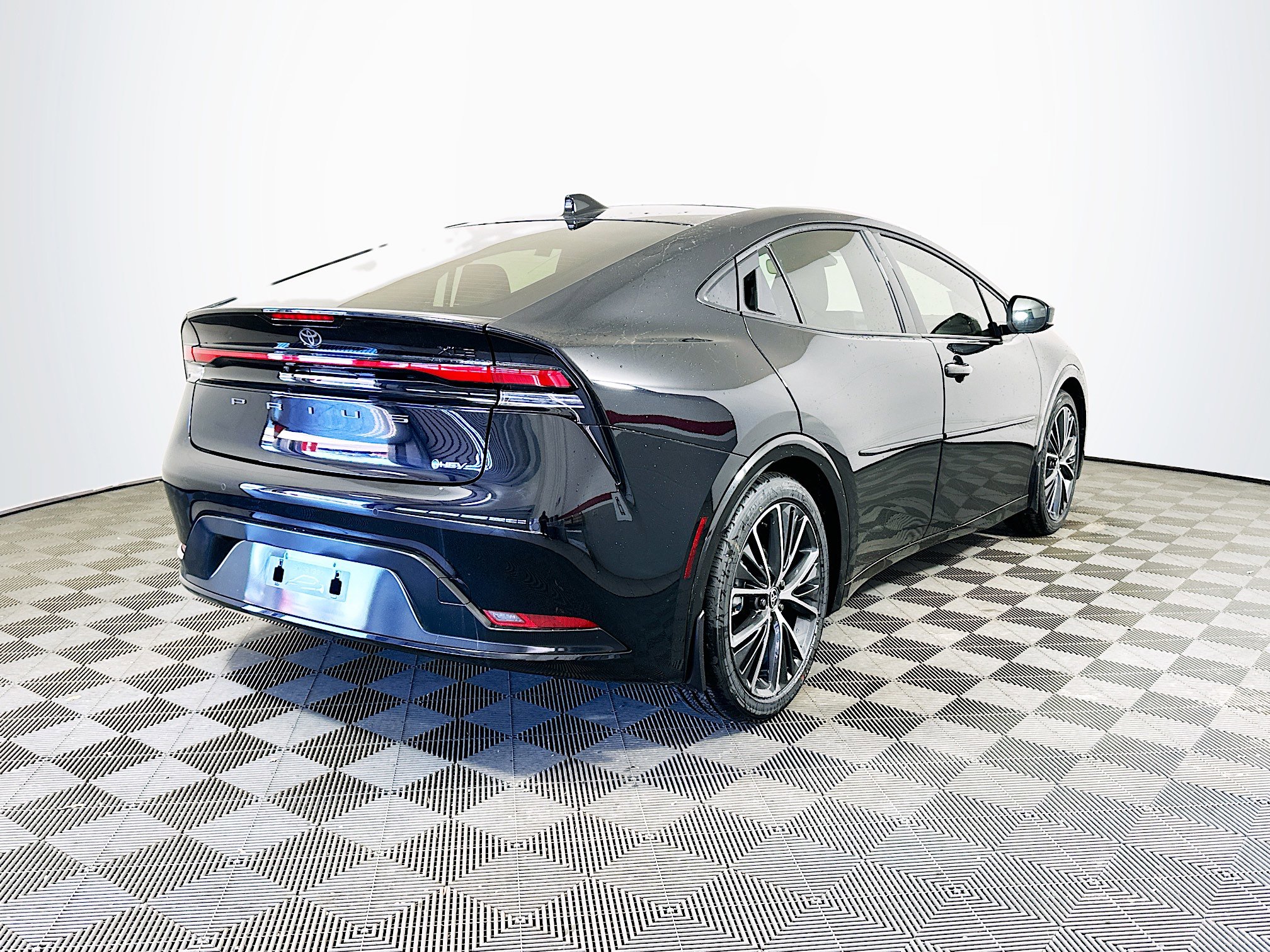 New 2026 Toyota Prius XLE image 7