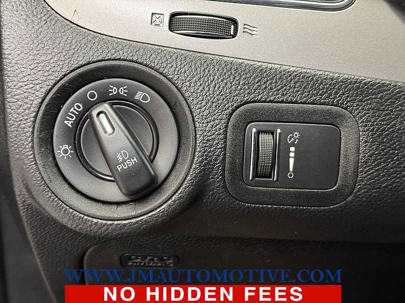 Used 2019 Dodge Journey Crossroad image 35