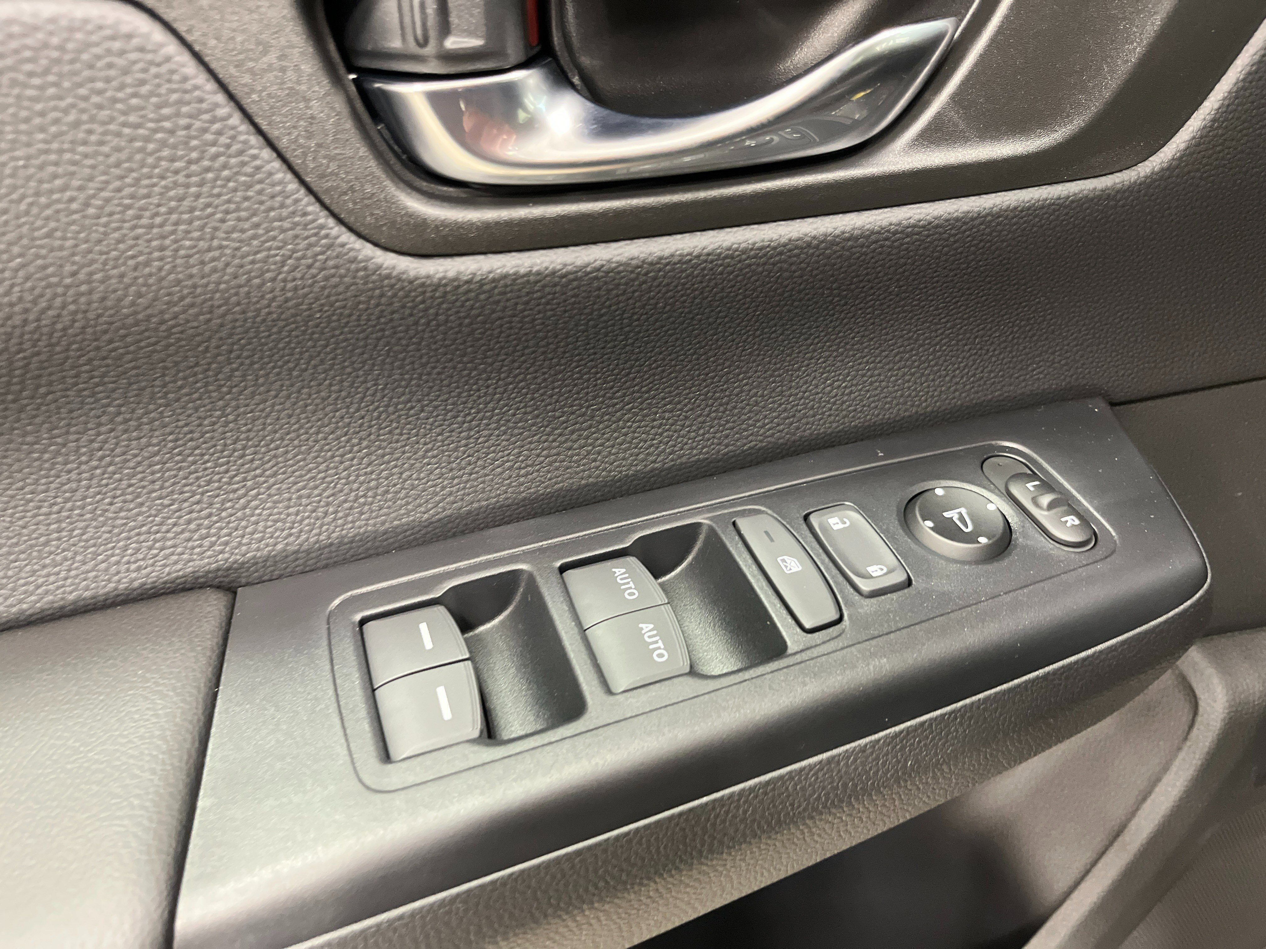 New 2026 Honda CR-V EX image 18