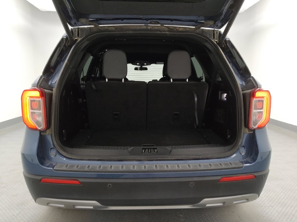 Used 2020 Ford Explorer XLT w/ Equipment Group 202A image 29