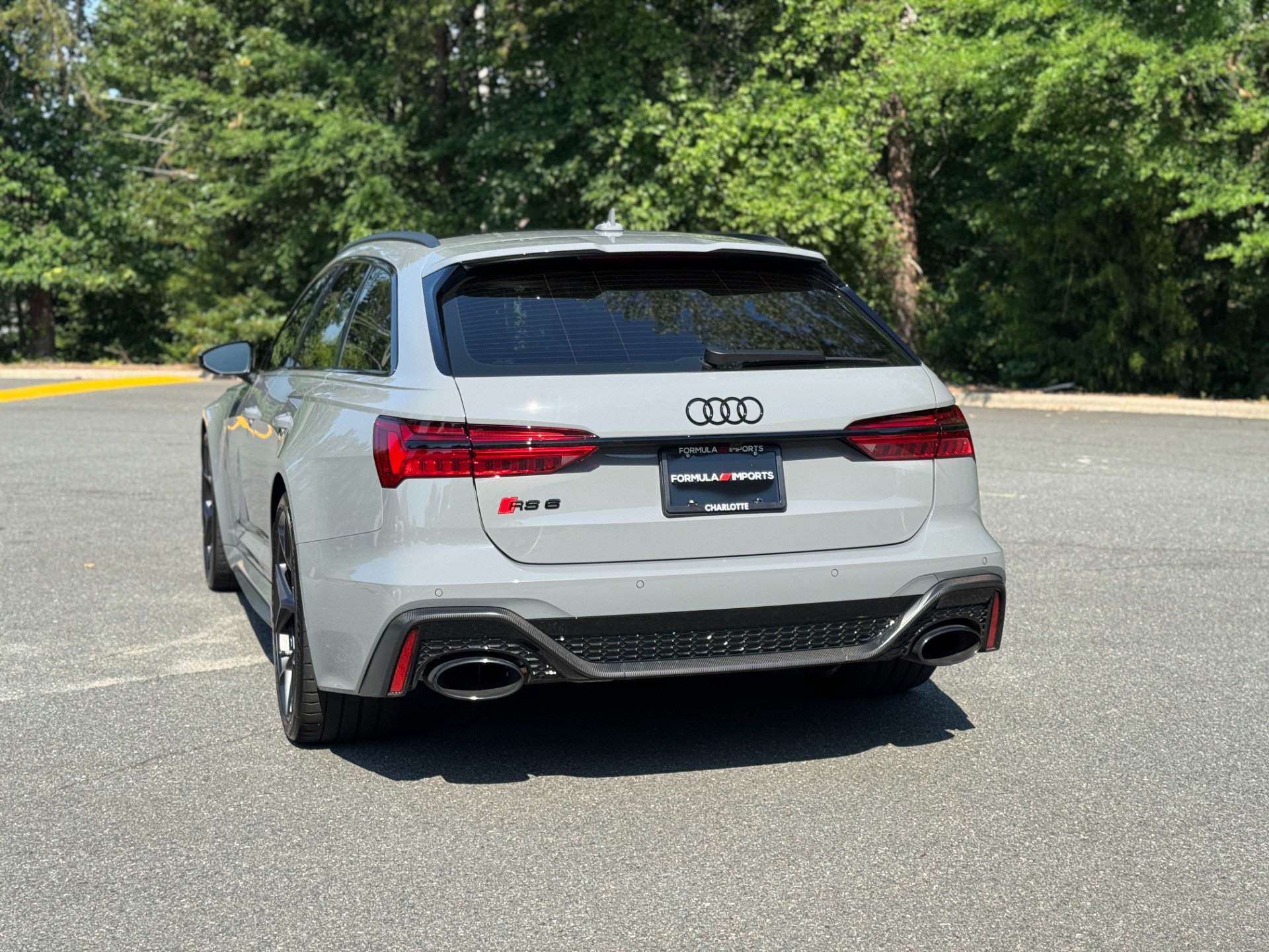 Used 2026 Audi RS 6 performance AWD/4WD image 9