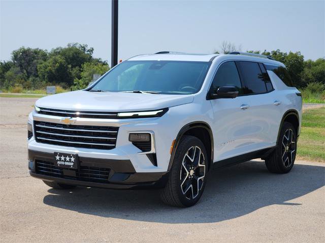 New 2026 Chevrolet Traverse High Country w/ LPO, Floor Liner Package image 2