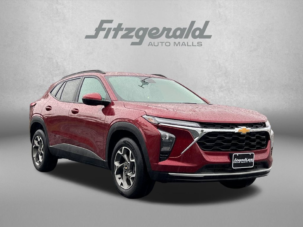 Used 2025 Chevrolet Trax LT FWD 360° Tour