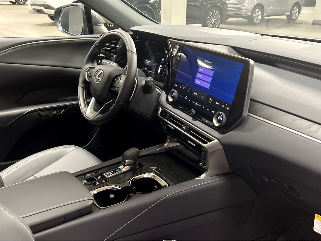 New 2026 Lexus RX 450h AWD image 33