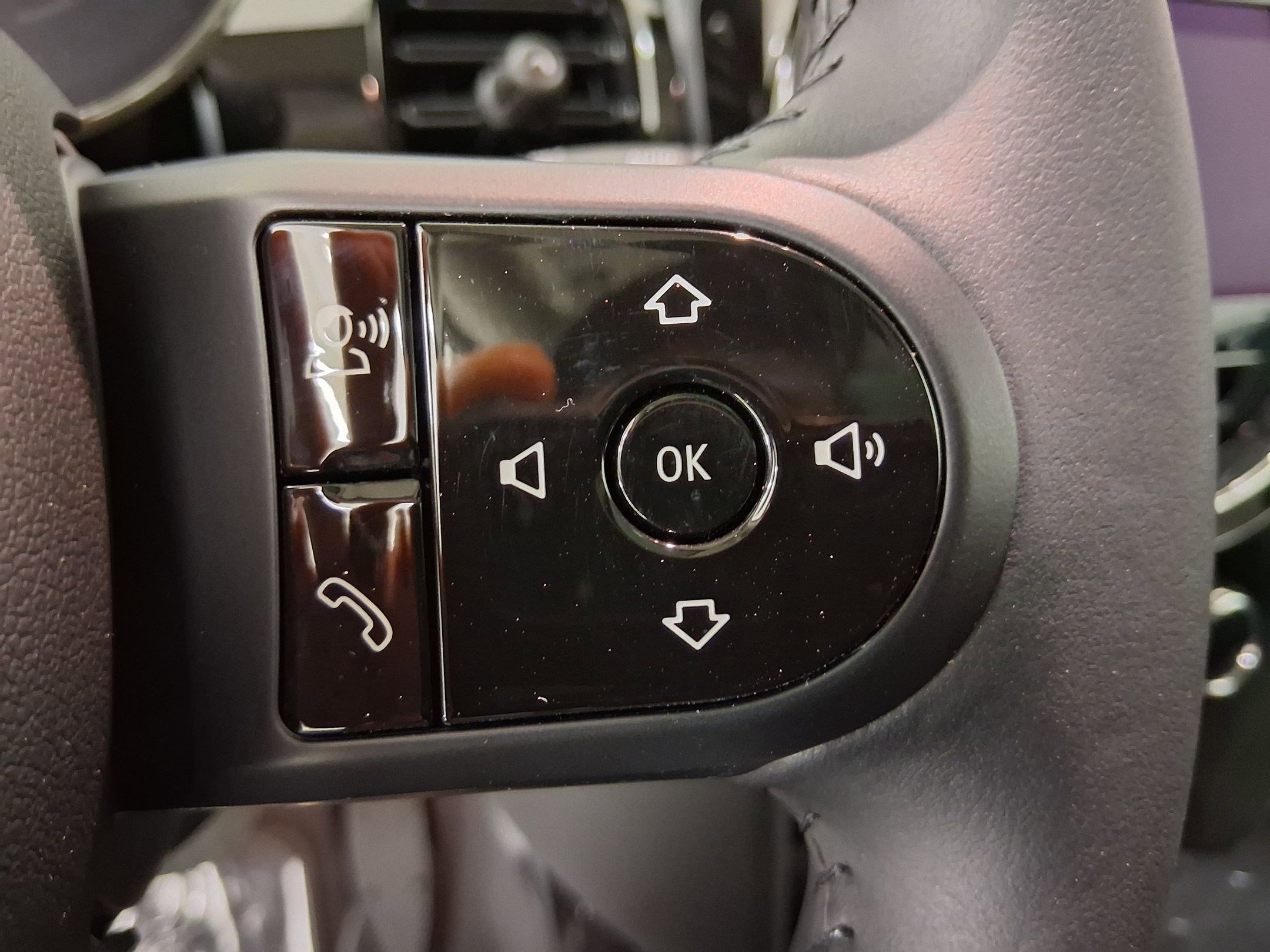 Certified 2023 MINI Cooper 2-Door Hardtop image 22