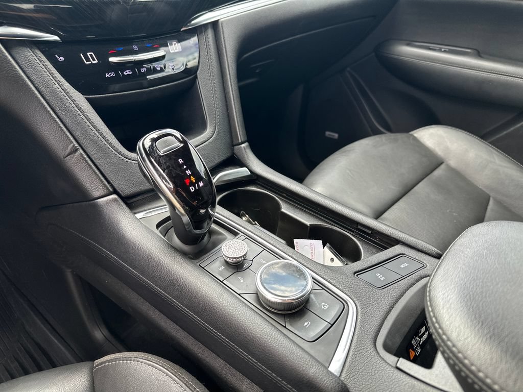 Used 2021 Cadillac XT6 Premium Luxury AWD/4WD image 28
