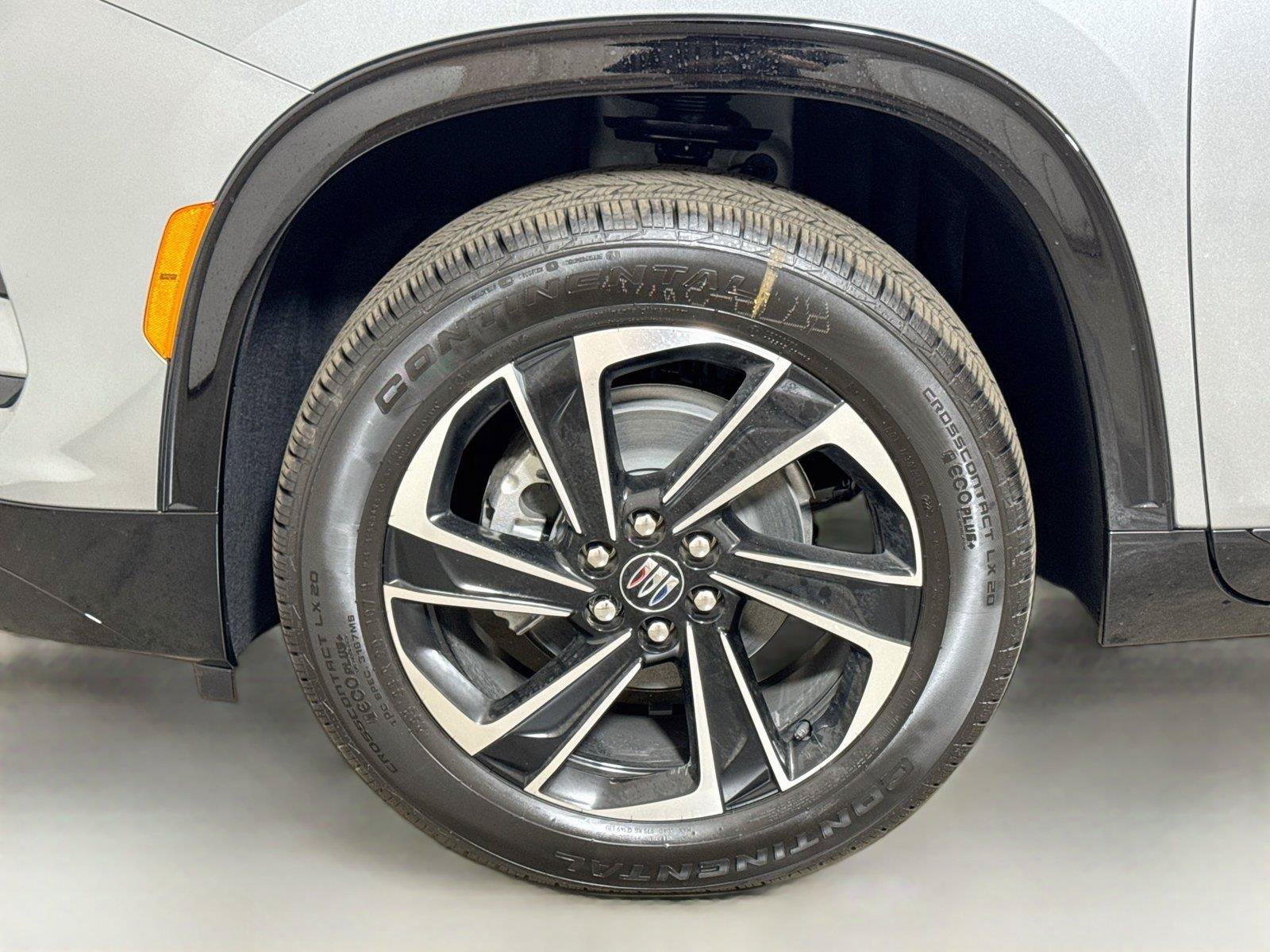 New 2027 Buick Enclave Sport Touring w/ Power Package FWD image 19