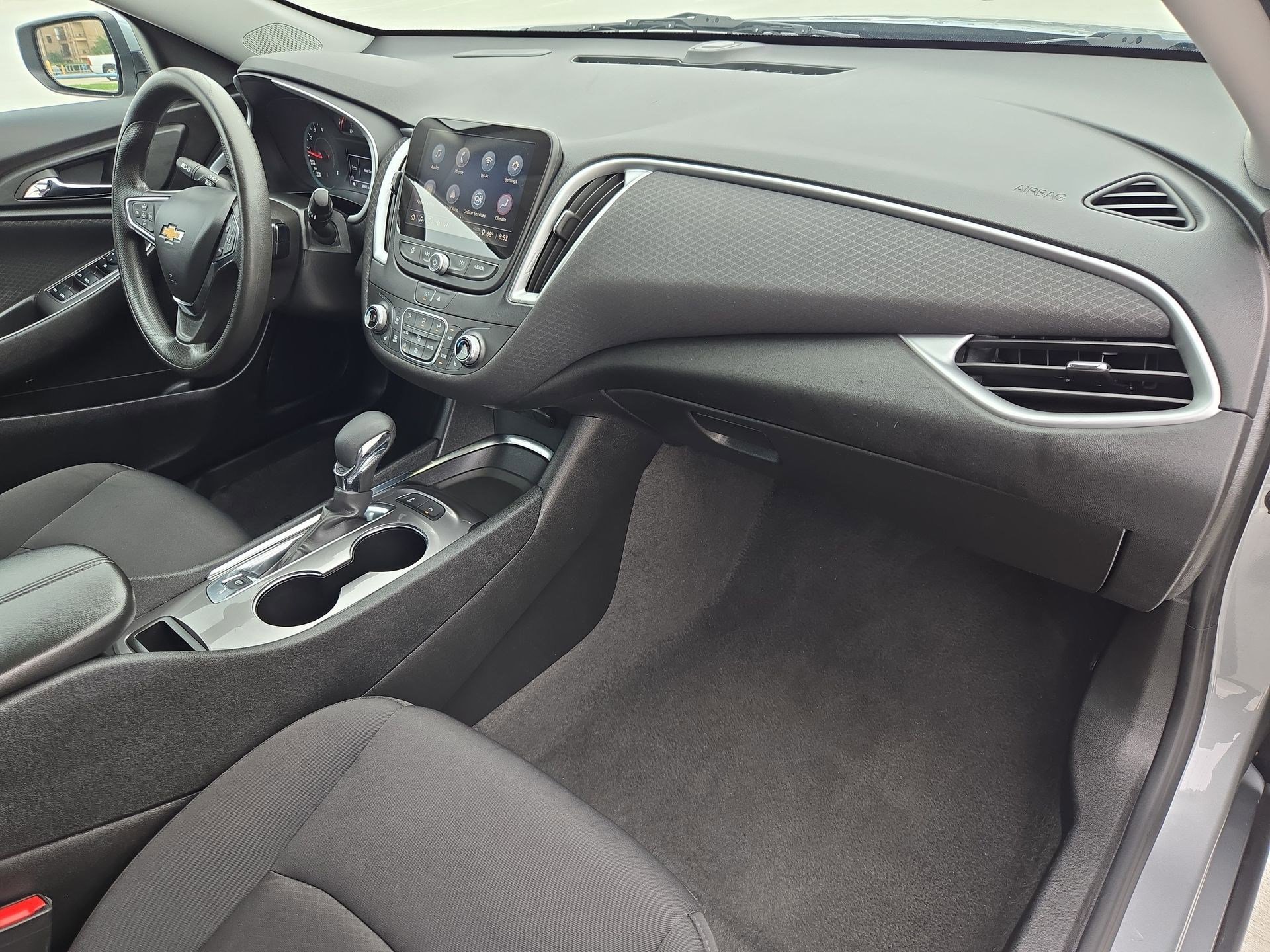Used 2024 Chevrolet Malibu LT FWD image 31