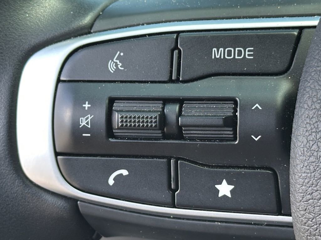Used 2025 Kia K5 GT-Line w/ GT-Line Premium Package FWD image 21