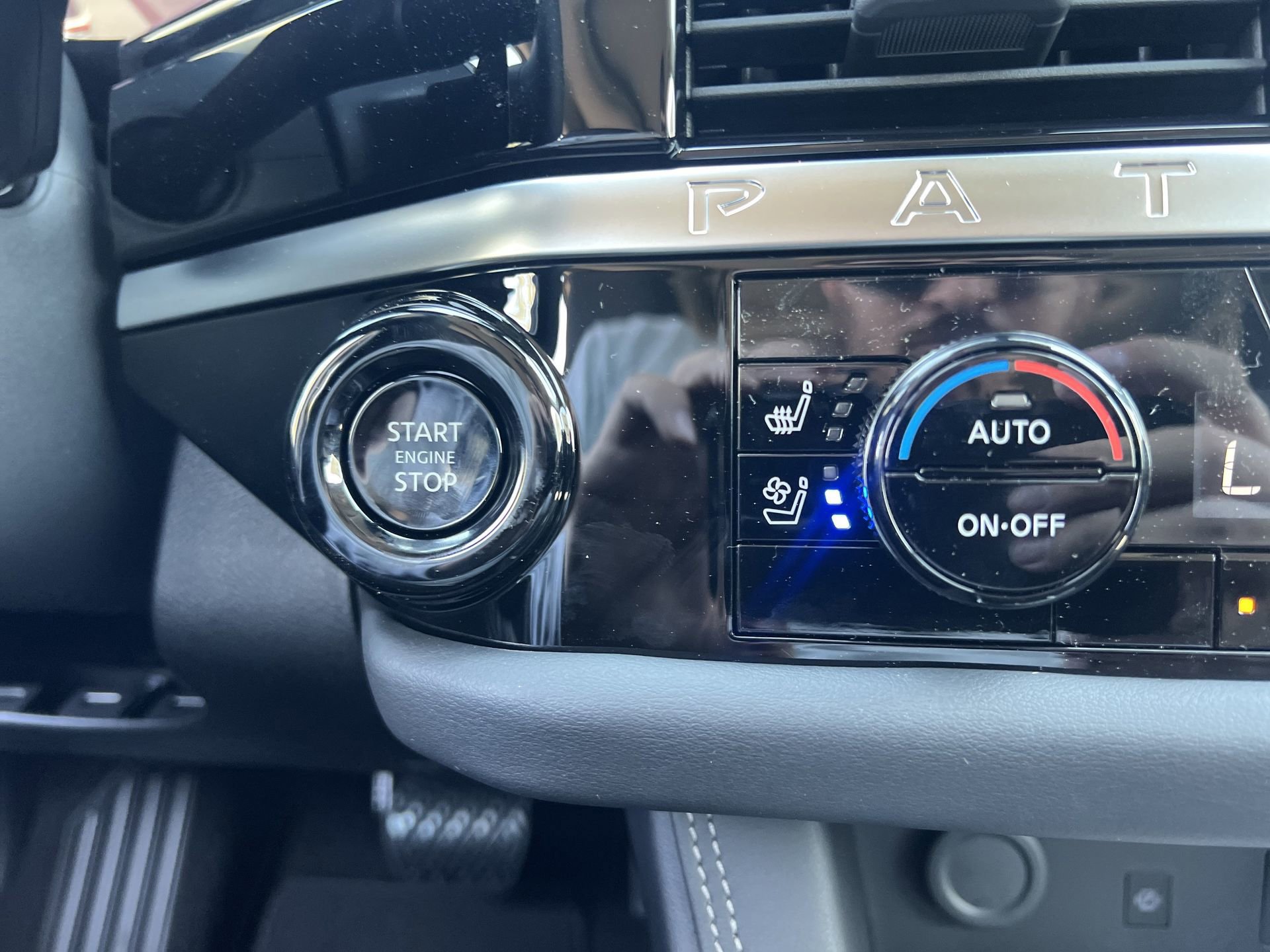 New 2026 Nissan Pathfinder Platinum image 6