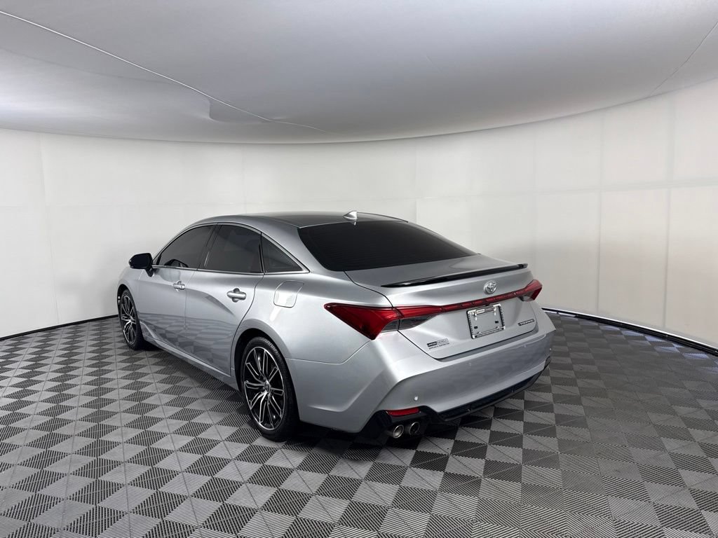 Used 2022 Toyota Avalon Touring w/ Advanced Safety Package FWD image 3