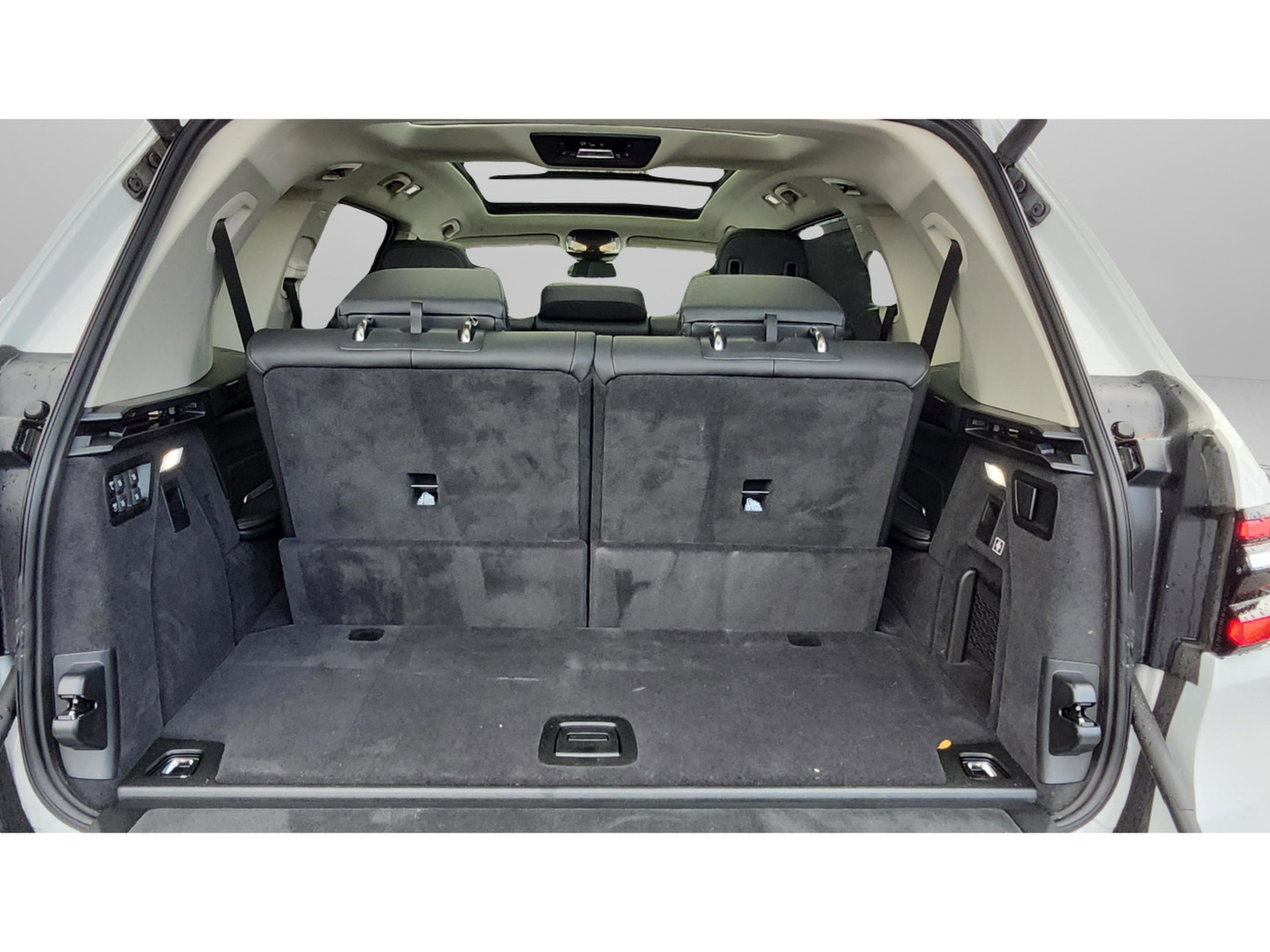 Certified 2026 BMW X7 xDrive40i image 42