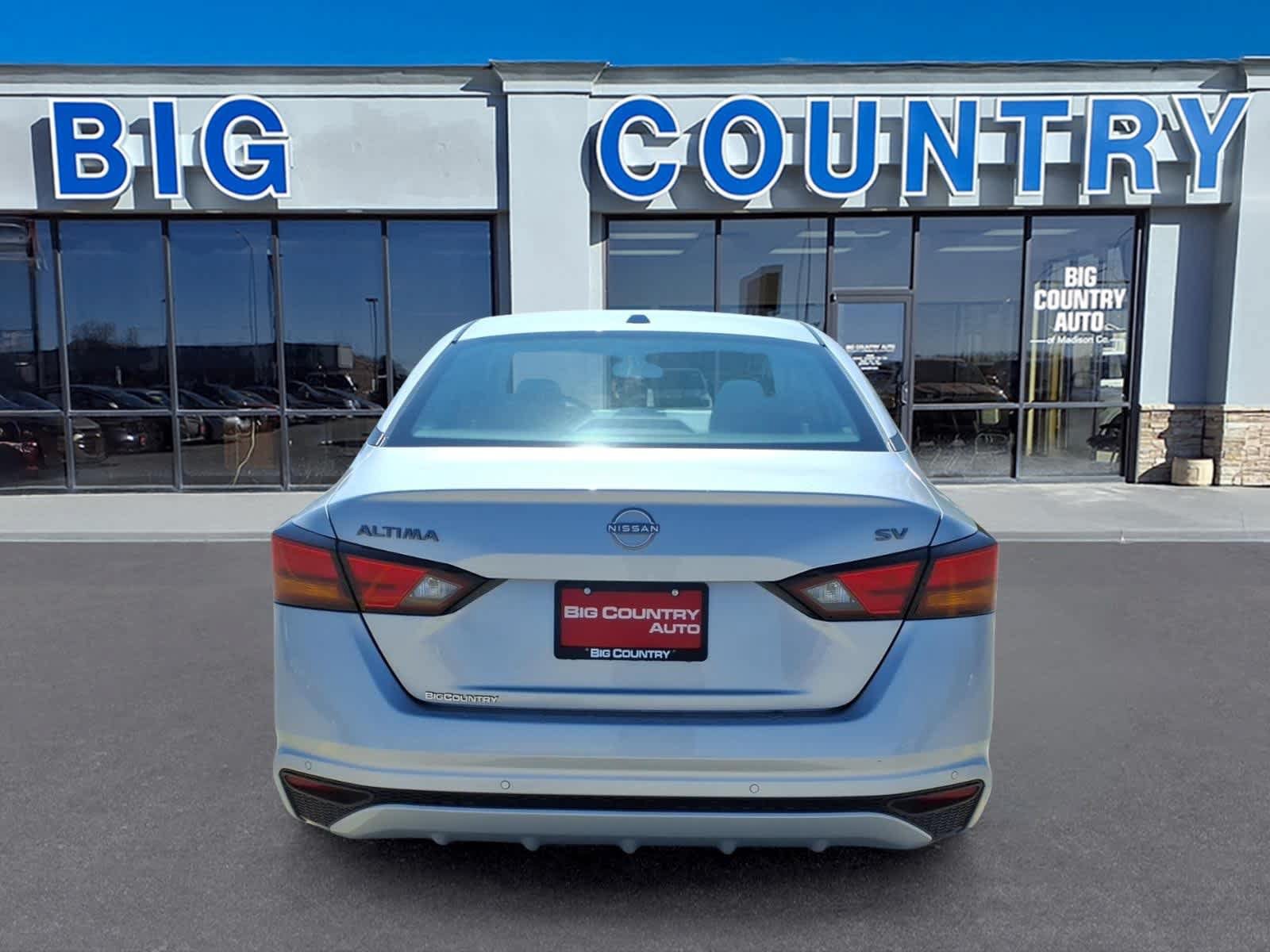 Used 2024 Nissan Altima 2.5 SV FWD image 6