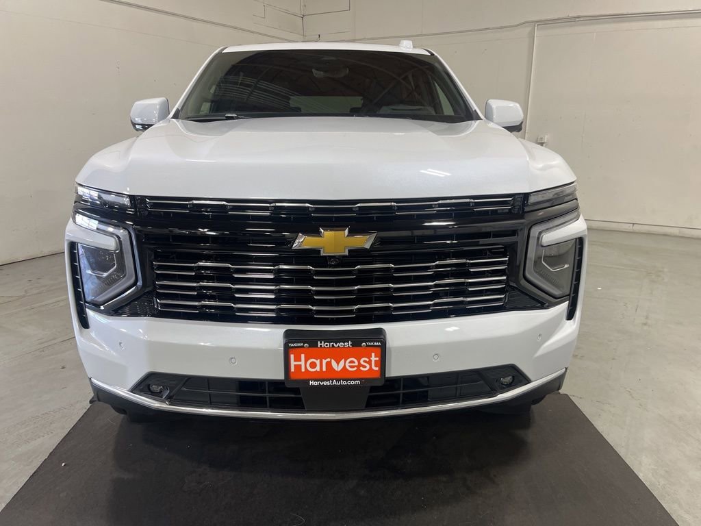 New 2026 Chevrolet Suburban High Country image 2