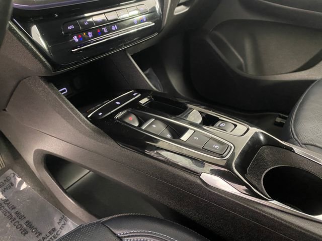 Used 2023 Chevrolet Bolt EUV Premier image 25