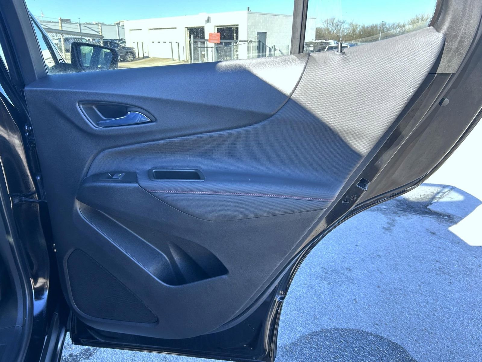 Certified 2023 Chevrolet Equinox RS image 18