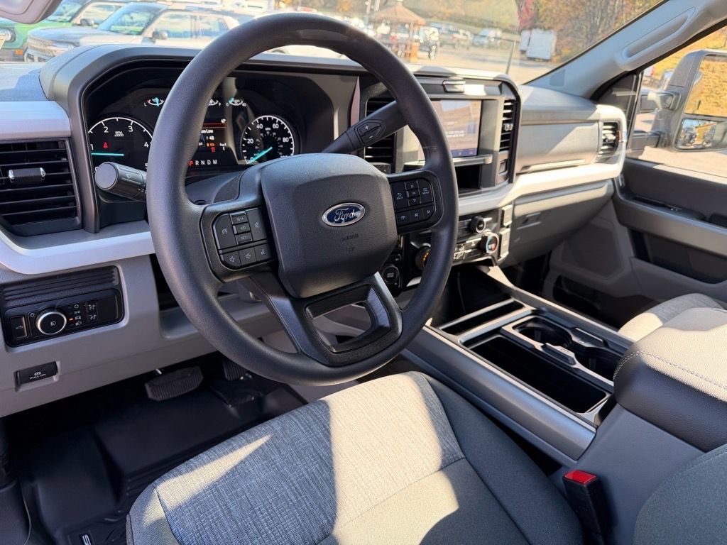 New 2026 Ford F250 XLT w/ 360-Degree Camera Package image 7