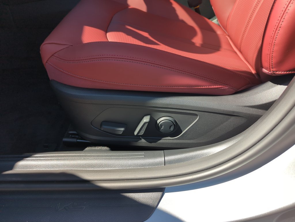 New 2027 Kia K5 GT-Line image 13