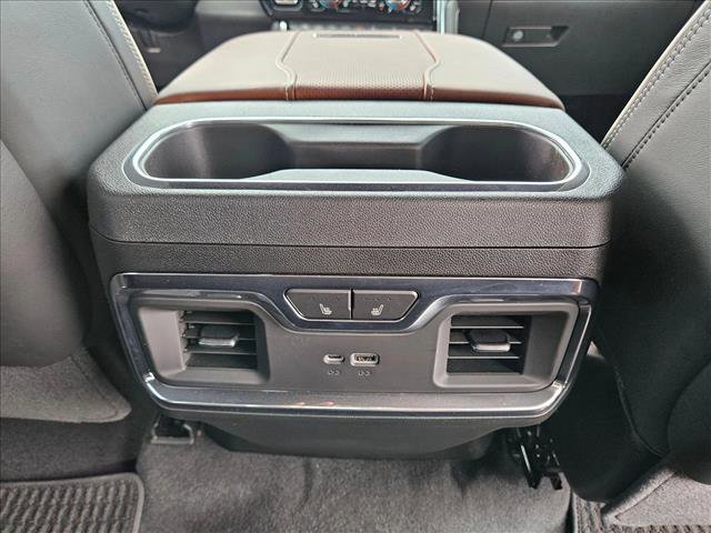 Used 2025 GMC Sierra 3500 Denali Ultimate image 24