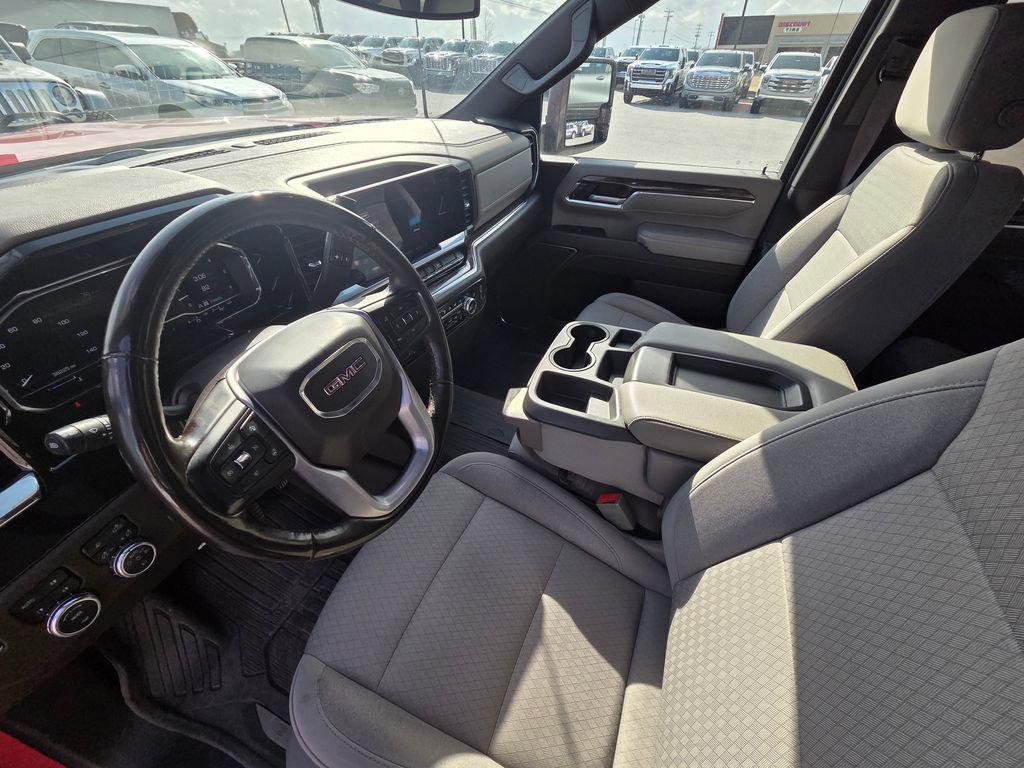 Used 2024 GMC Sierra 3500 SLE w/ SLE Value Package image 10